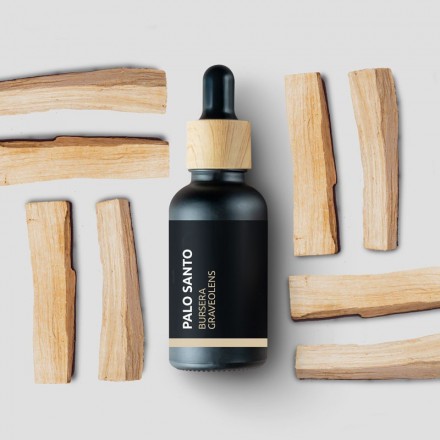 Palo Santo - 100% přírodní esenciální olej (10ml) - Pěstík Palo Santo - 100% přírodní esenciální olej (10ml) - Pěstík